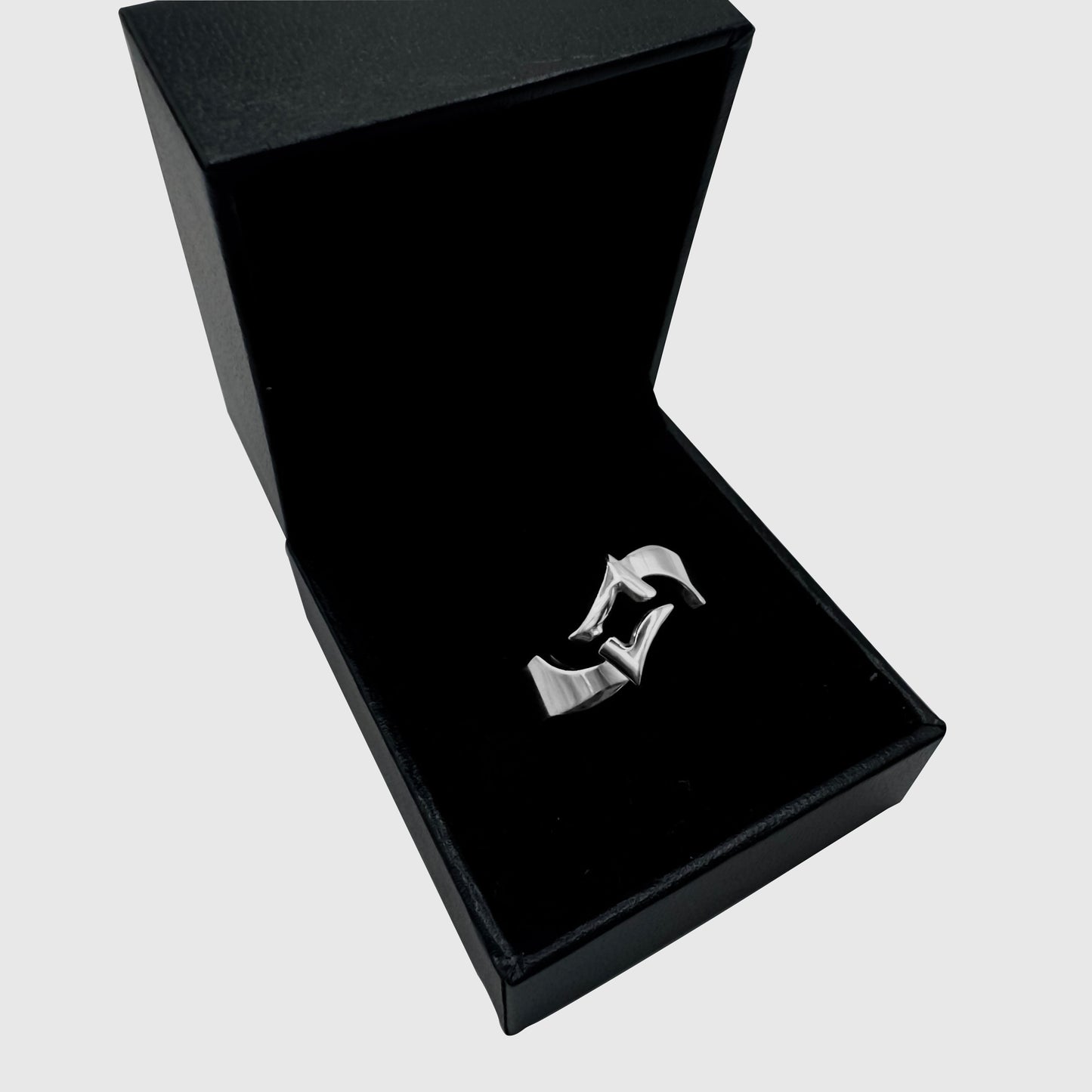 V41 | Split Star Ring