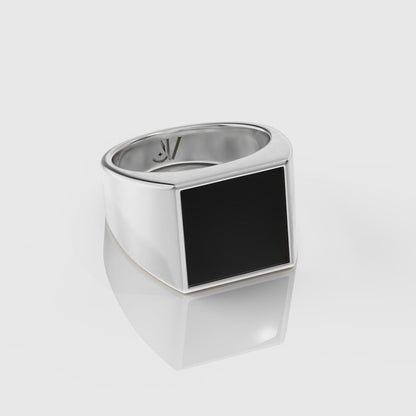 V41 | Signet Ring